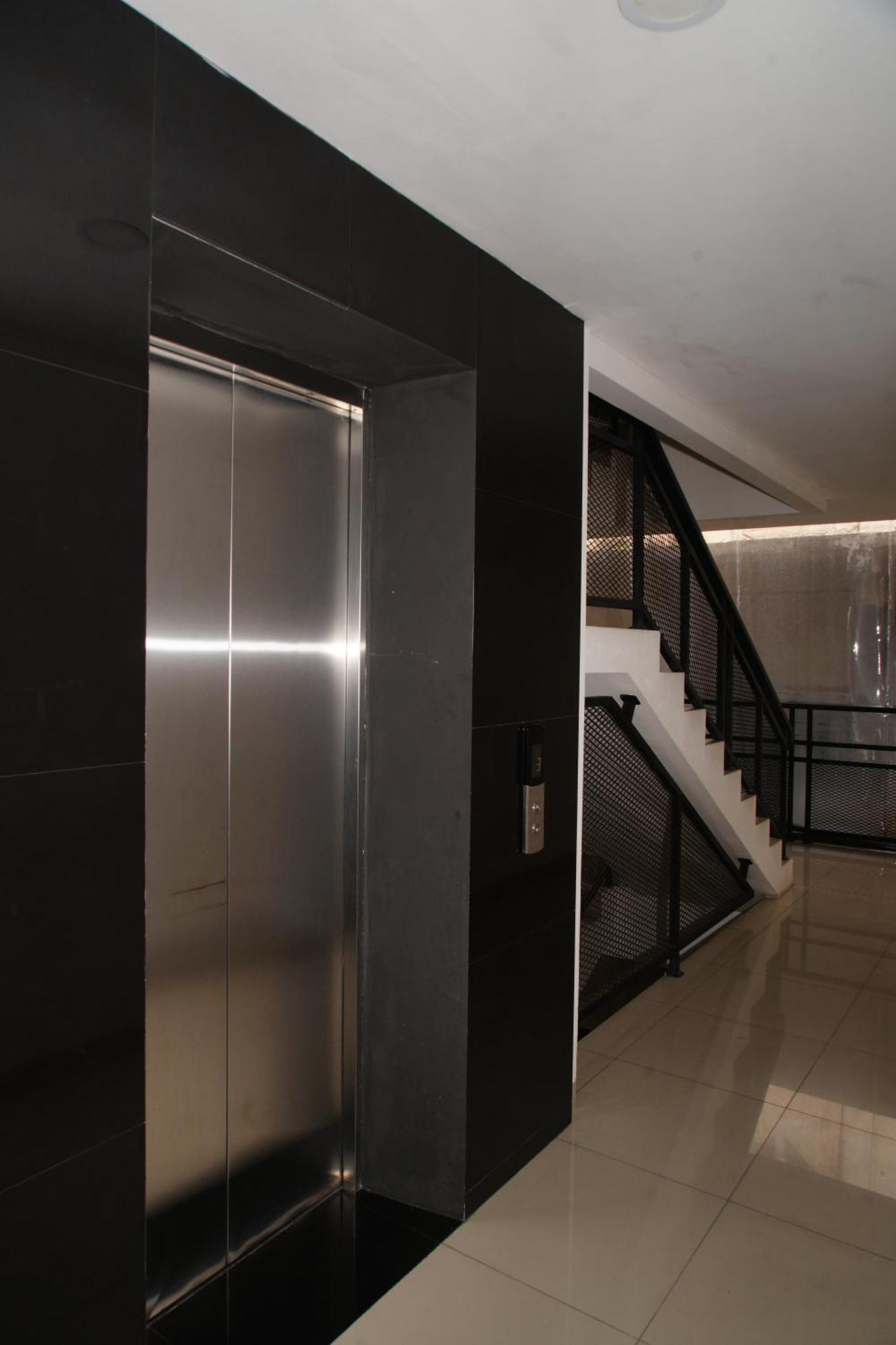 Residence T63 By Shm Cakarta Dış mekan fotoğraf